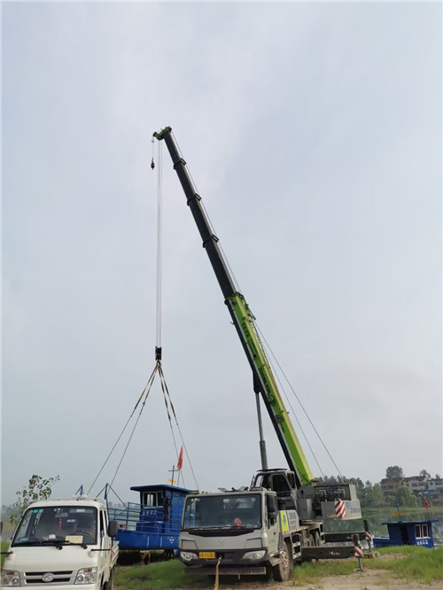 黄冈市桥梁建设吊装案例